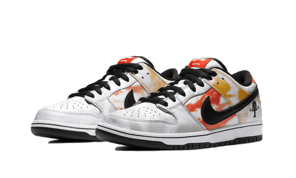 Nike SB Dunk Low Raygun Tie Dye Away Kicks fashion